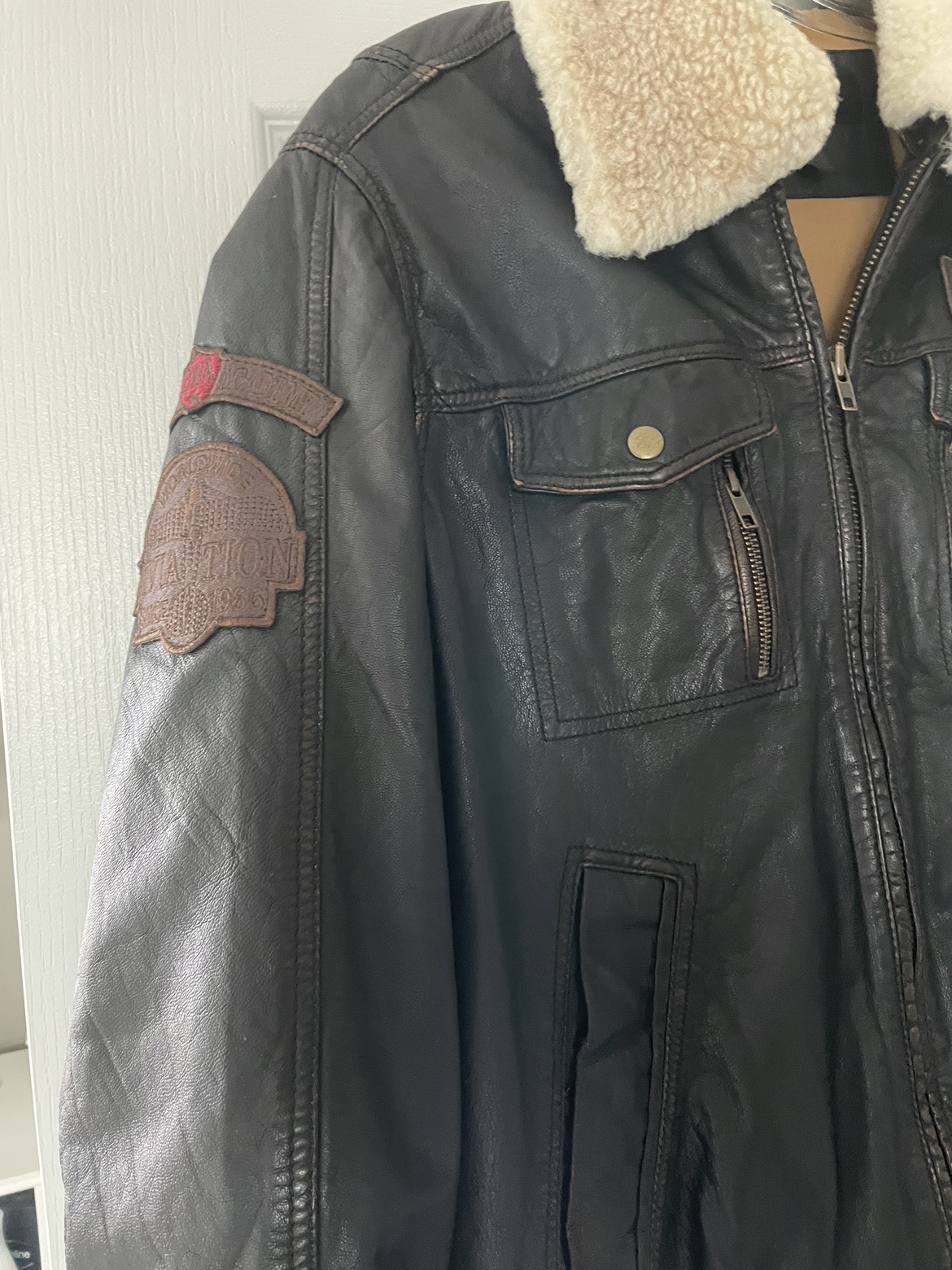 Danier leather bomber jacket image indicator(3)