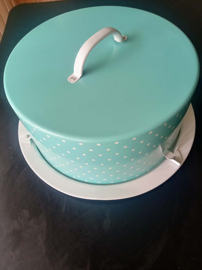 Cake Carrier - photo 2
