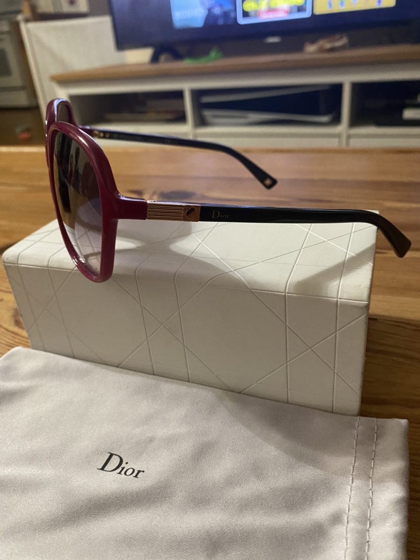 Christian Dior sunglasses image indicator(4)