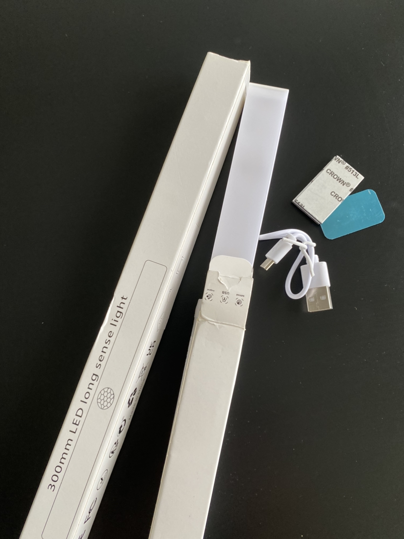 Motion Sensor Magnetic Lights thumbnail