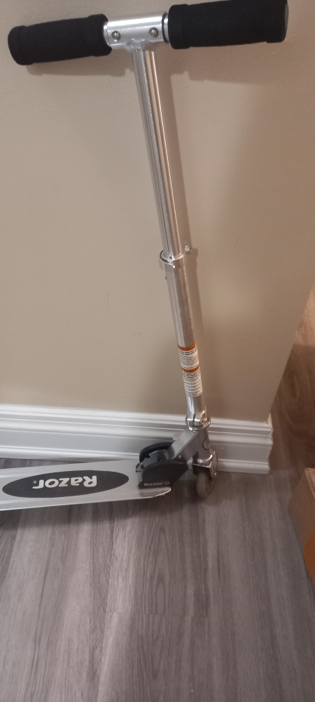 Kids Razor Scooter image indicator(2)