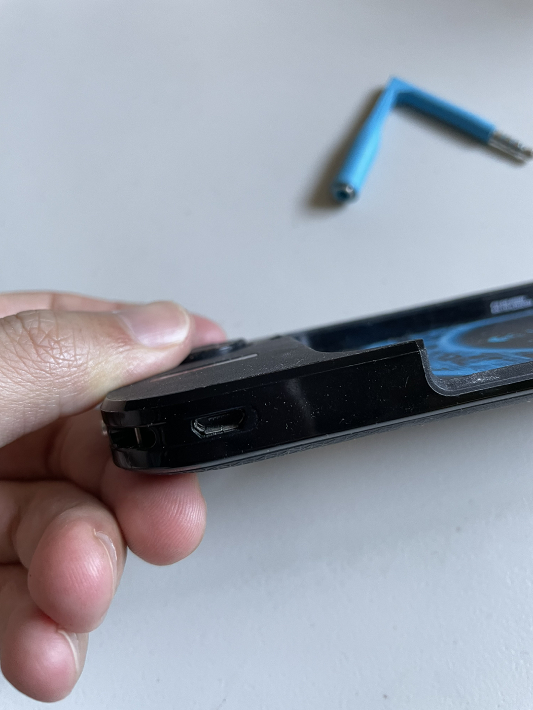 🦃 Logitech Powershell Game Controller for iPhone 5/SE(1st Gen) image indicator(4)