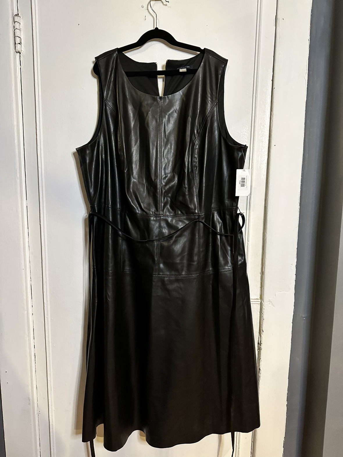BNWT Tommy Hilfiger Faux Leather Dress - photo 2