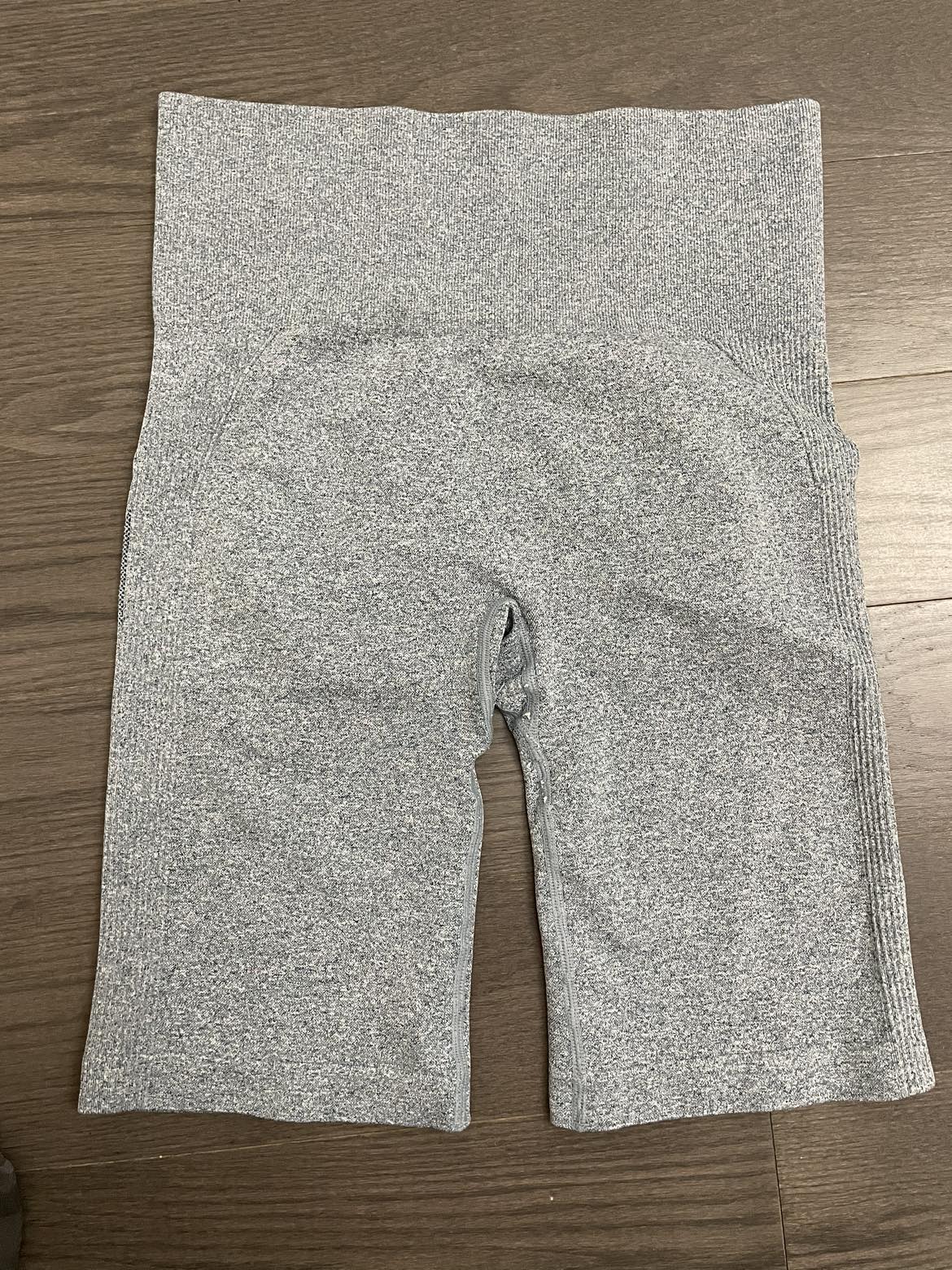 Contour workout shorts