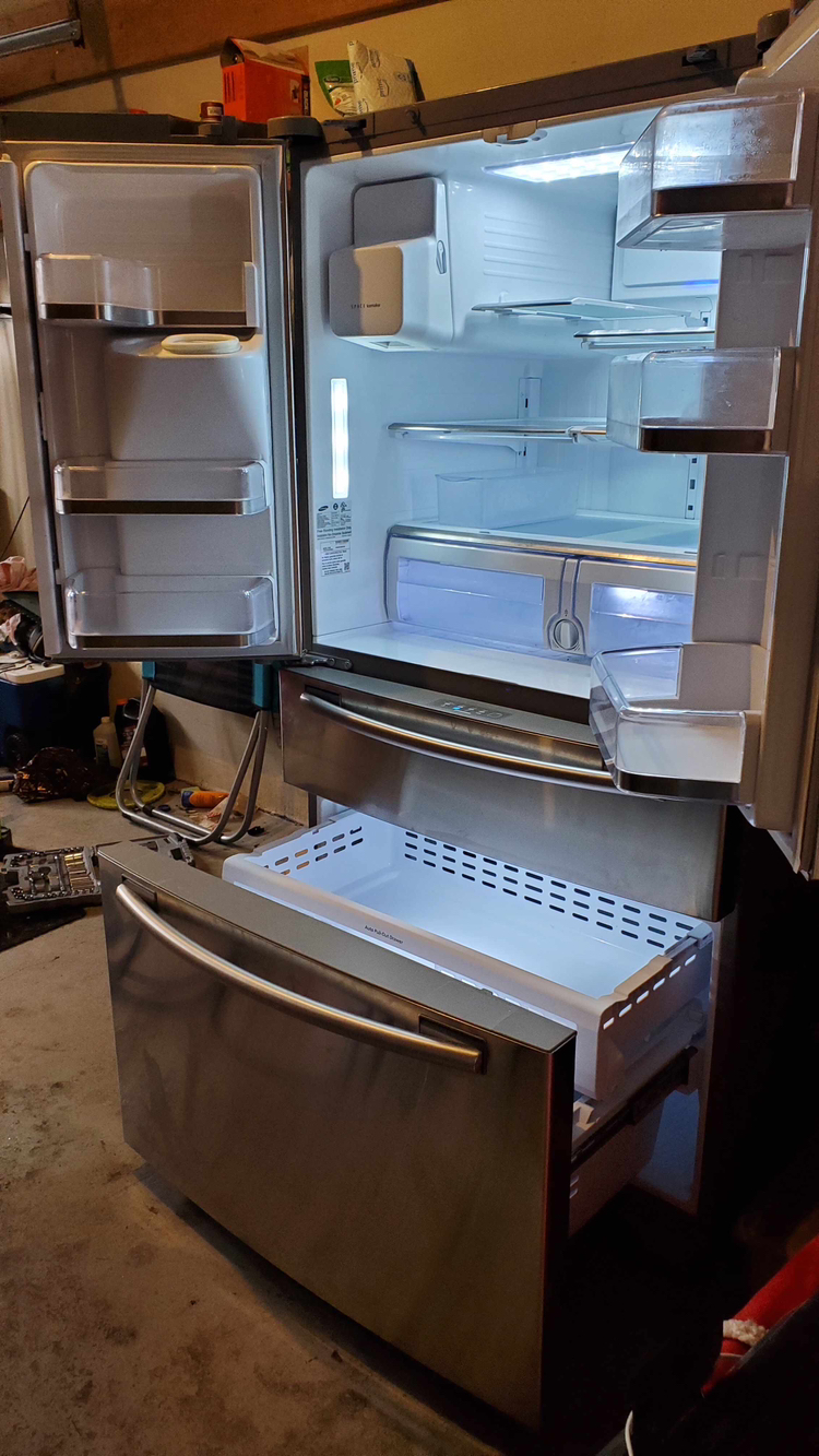 Samsung French Door Refrigerator - photo 2