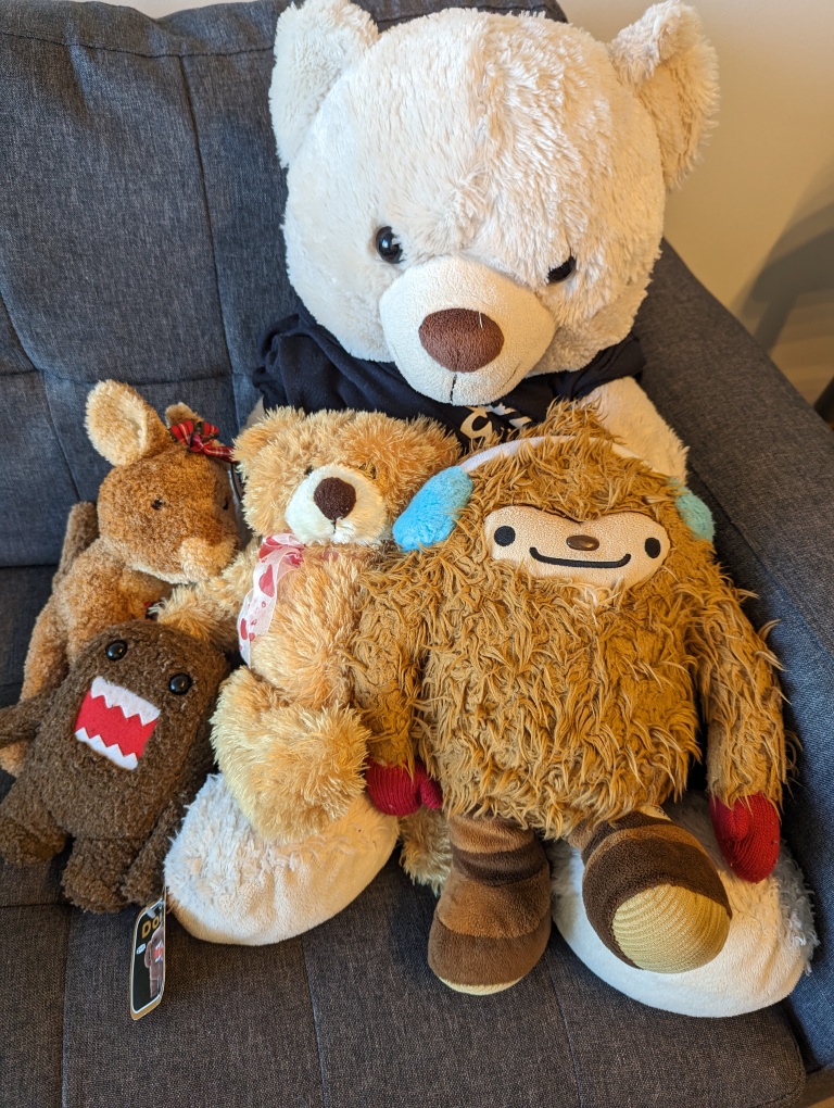 Stuffed Animals 🦃 thumbnail