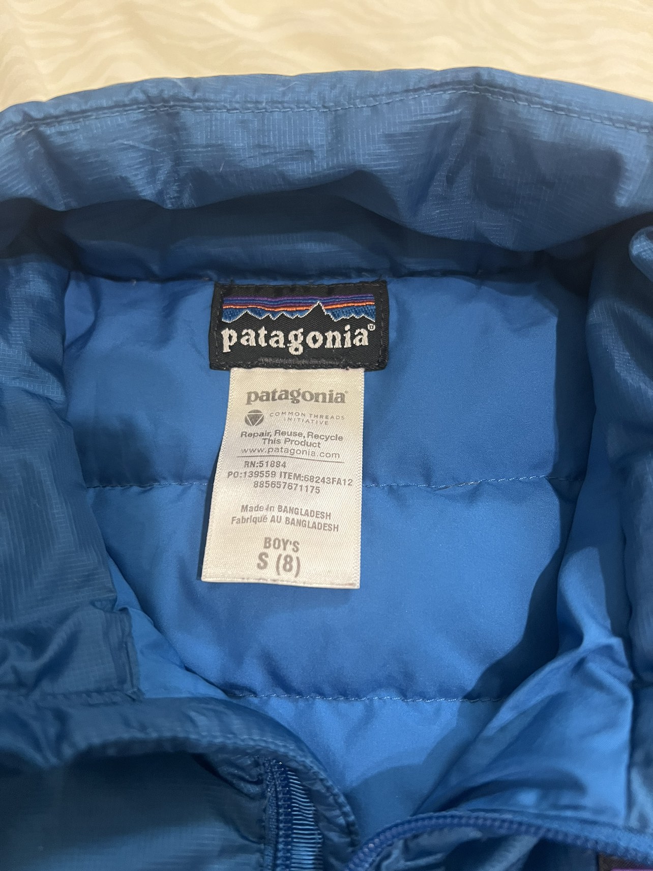 Kids jacket youth size 8 boys - photo 2