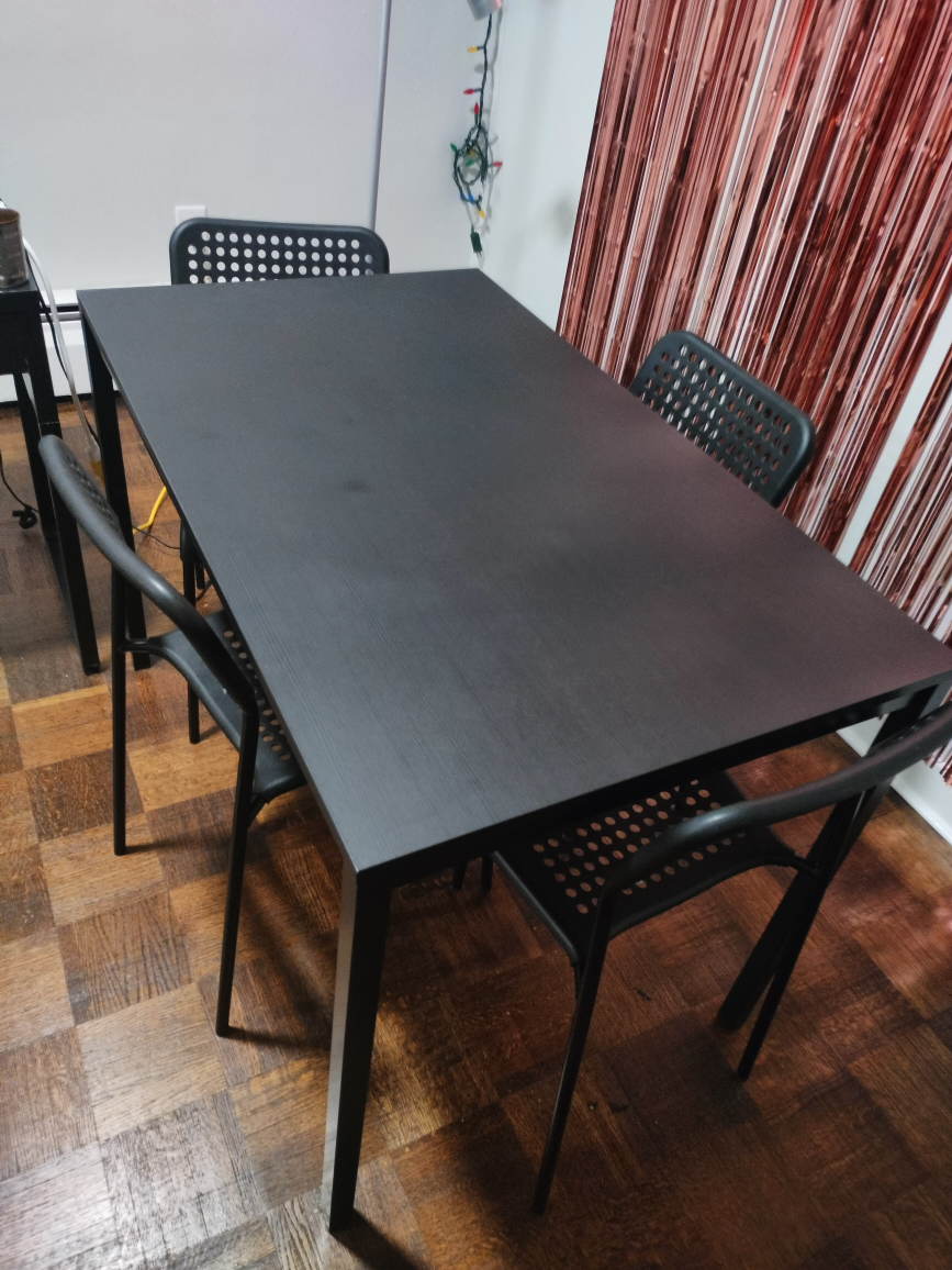 Ikea table + 4 chairs - photo 4