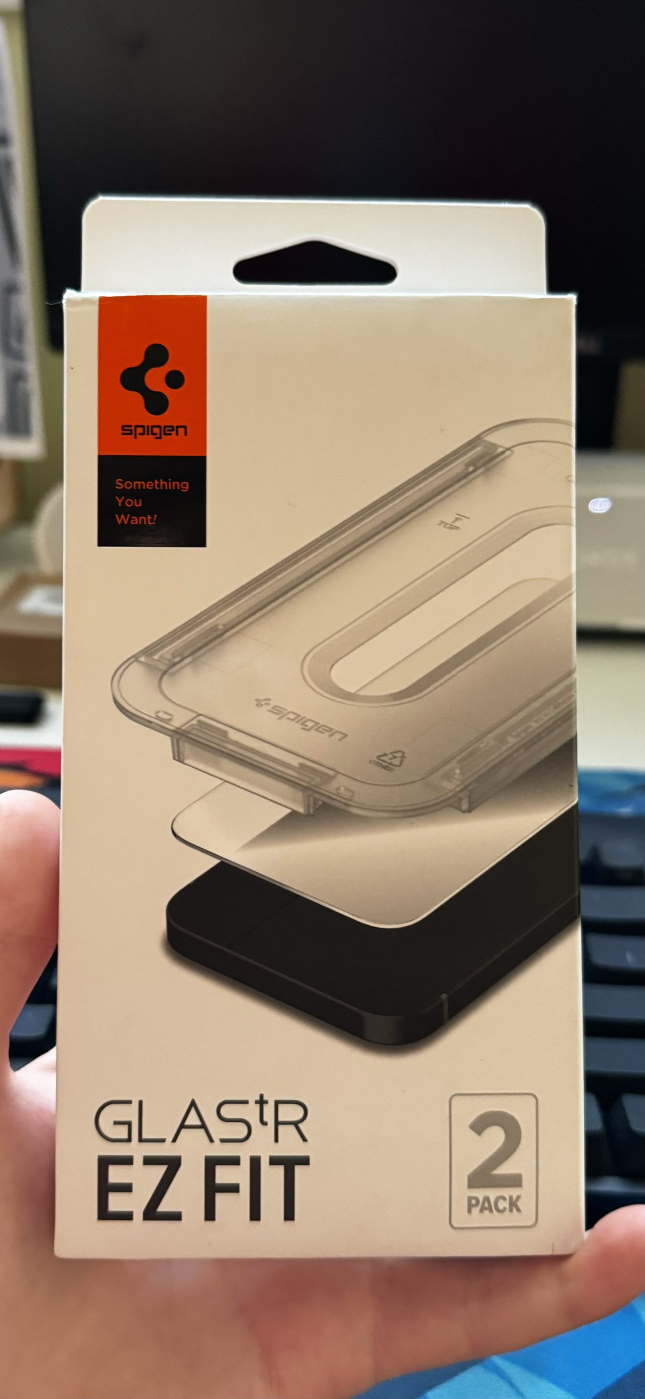 Screen protector for iPhone 13 thumbnail