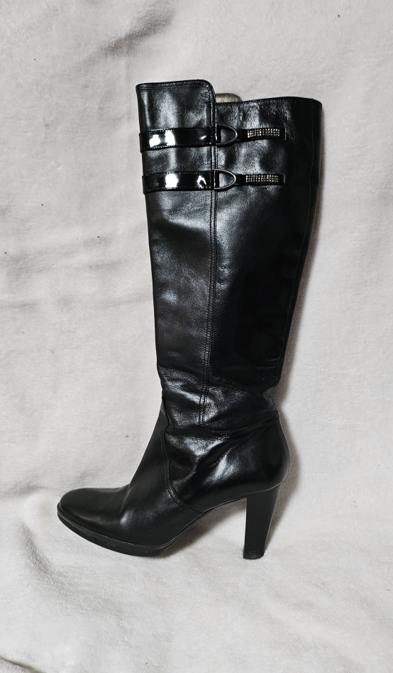Size 38, Italian Leather Boots
