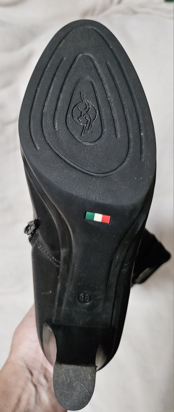 Size 38, Italian Leather Boots - photo 3