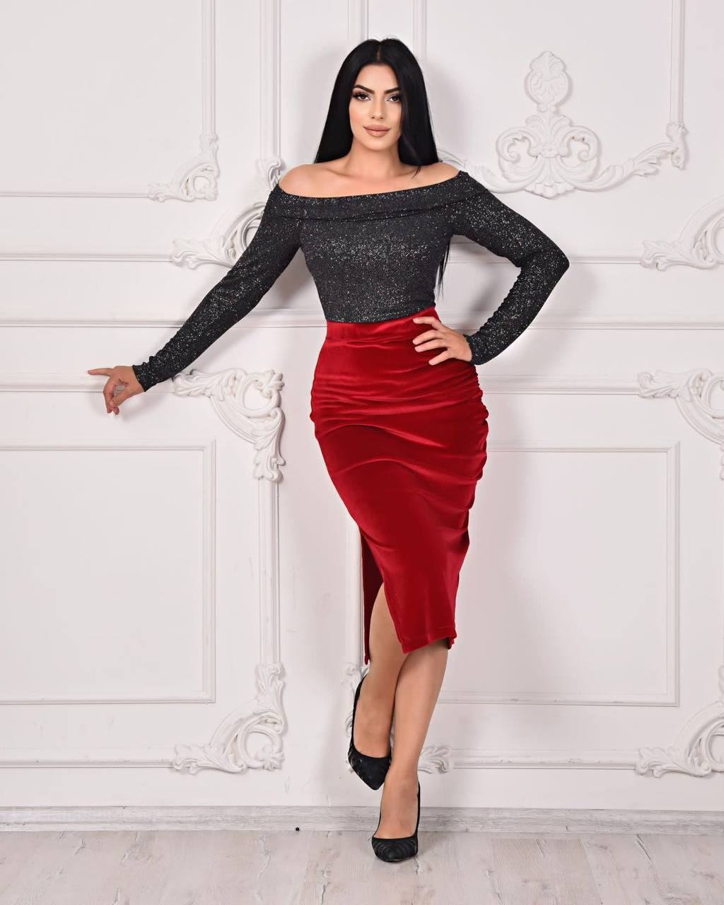 Velvet red party dress image indicator(3)