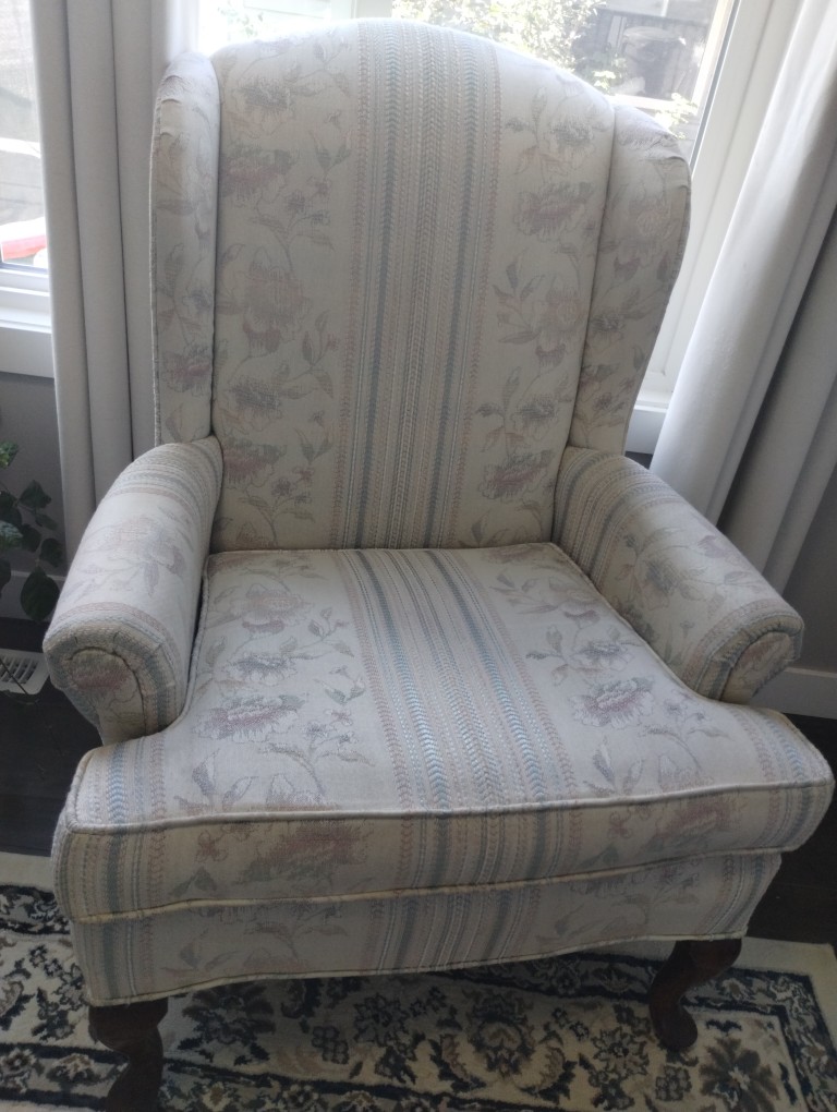 armchair - photo 2