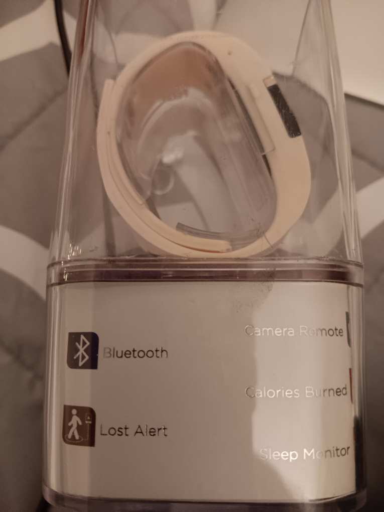 iFitness wrist band image indicator(3)