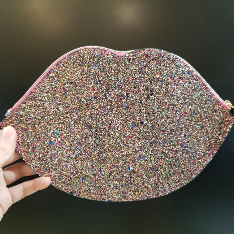 glittery cosmetics pouch #freecycle