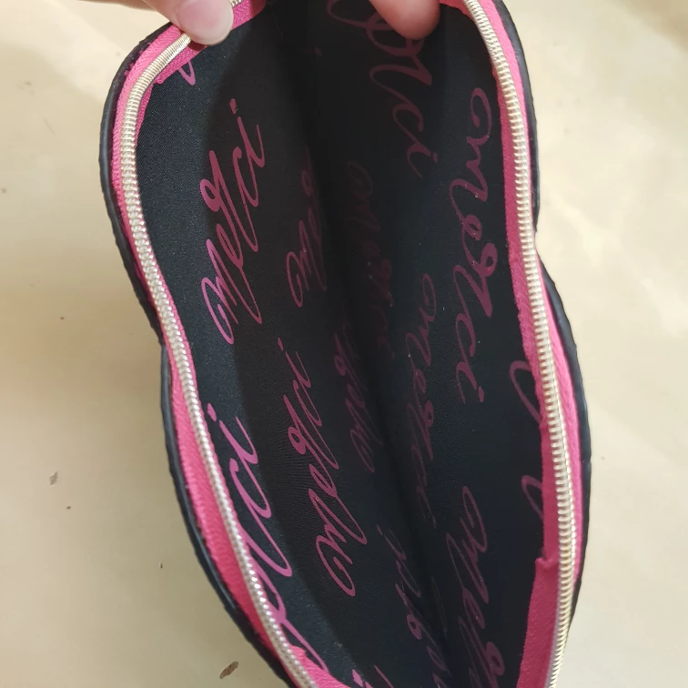 glittery cosmetics pouch #freecycle - photo 3