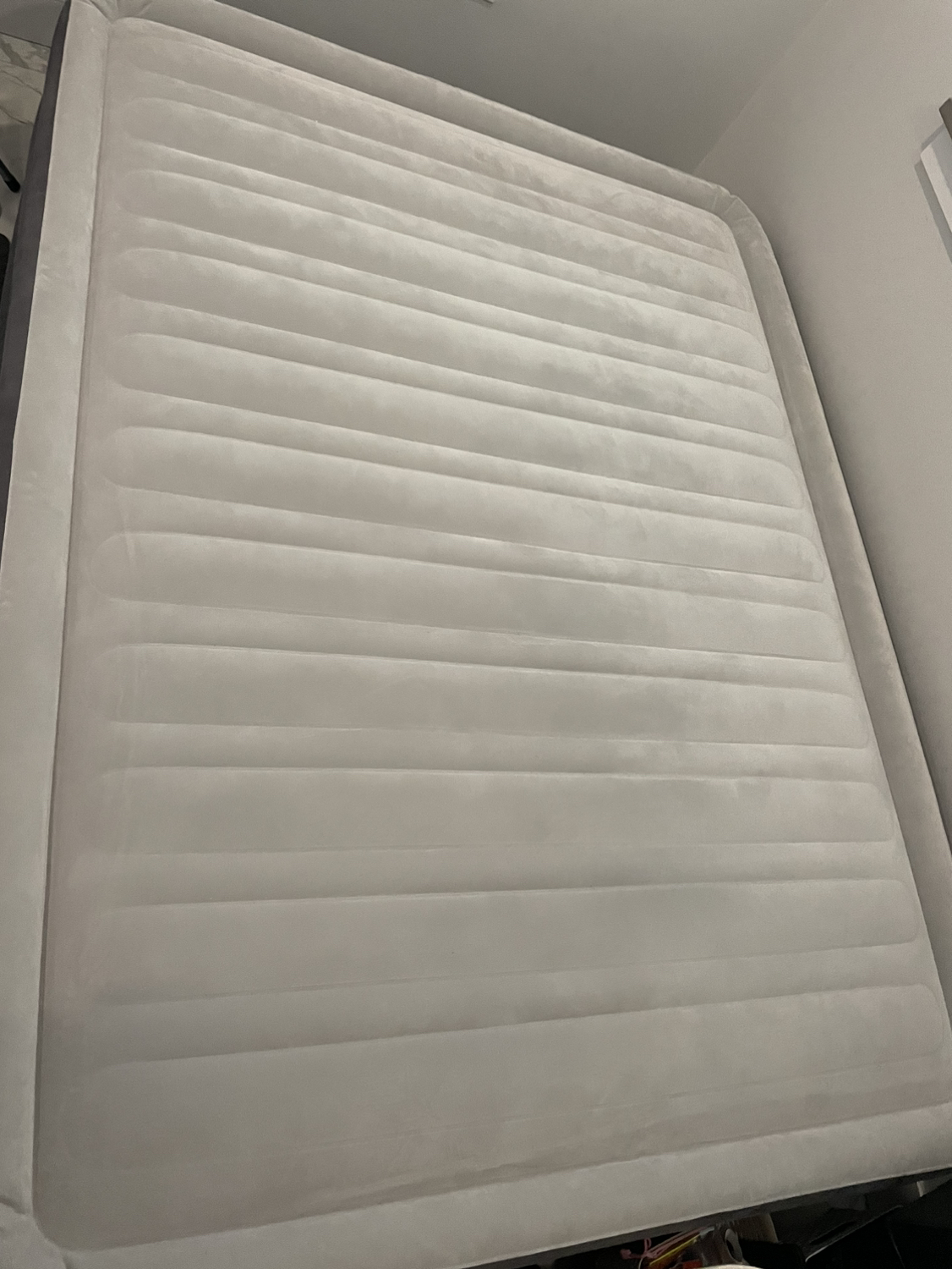 Intex Plush Elevated Dura-Beam Airbed Internal Electric Pump - photo 2