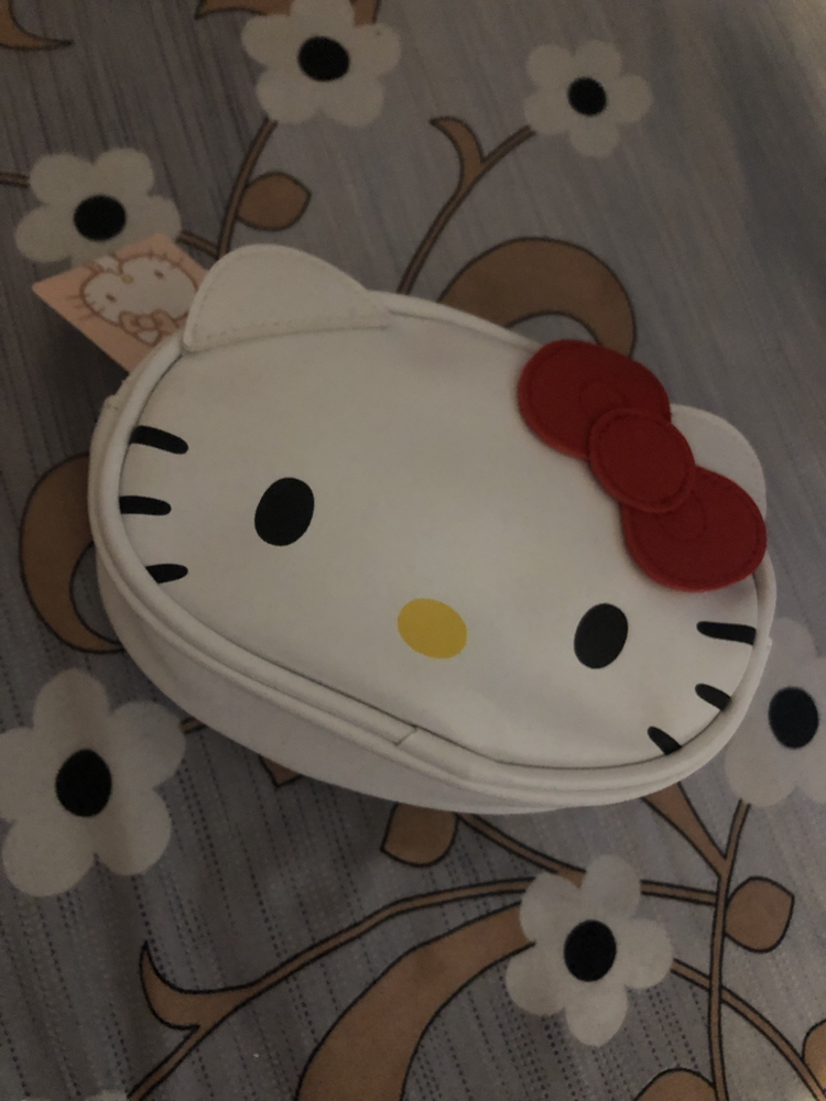 hello kitty bag