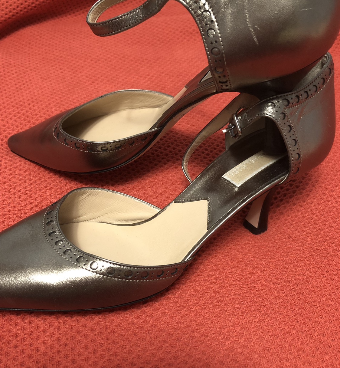 Michael Kors heels 👠 for X’mas party image indicator(2)