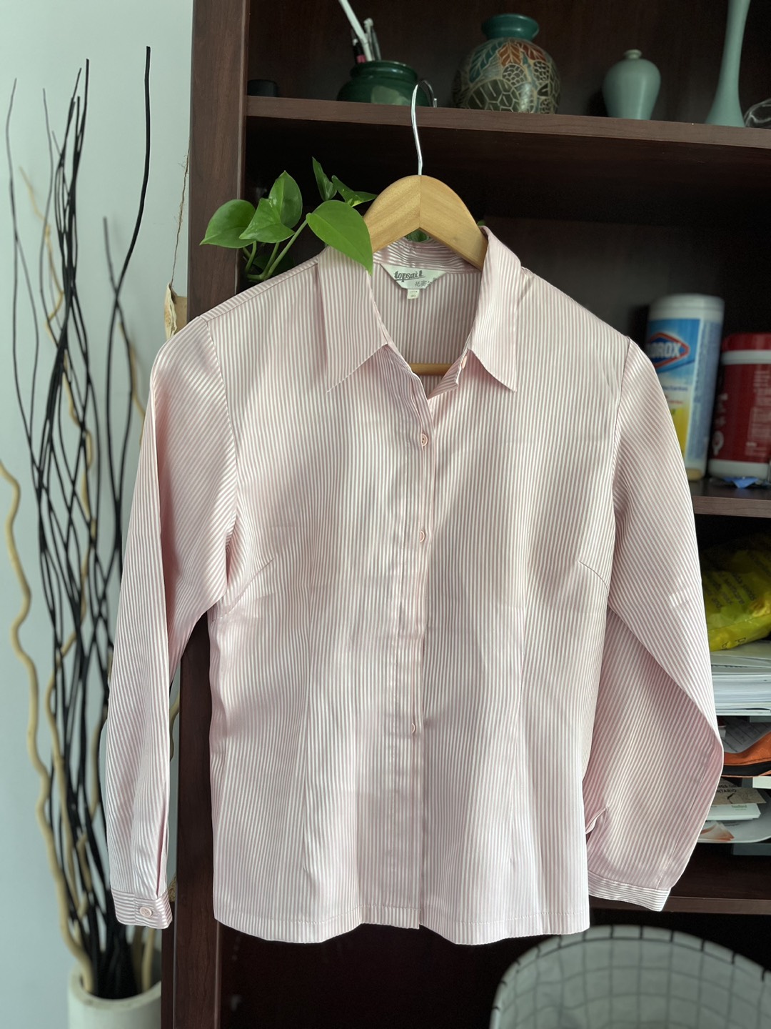 🦃 All clothes under $5- pink women’s shirt image indicator(2)
