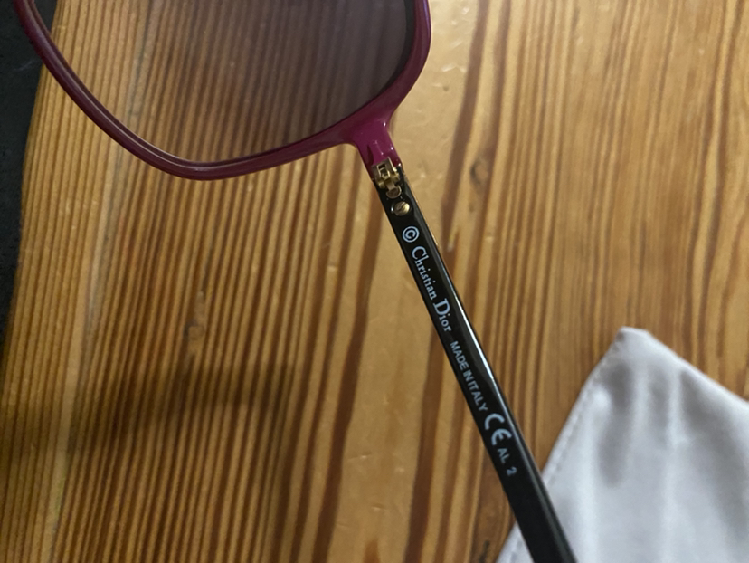 Christian Dior sunglasses image indicator(3)