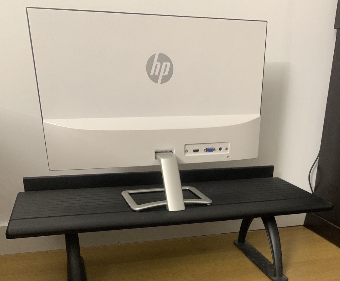 HP 23 inch LED Backlit Monitor - photo 2
