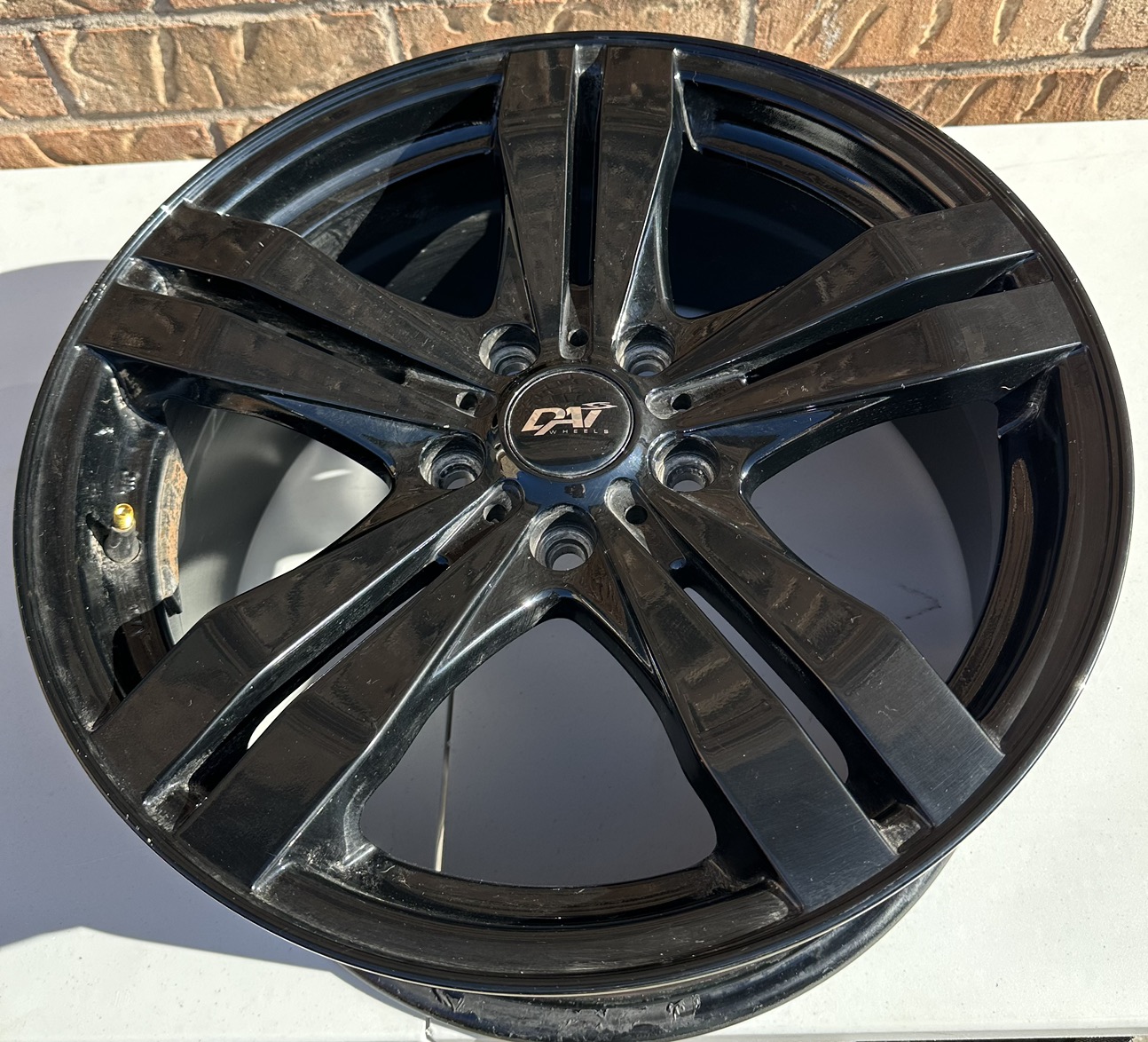 17X7.5 Gloss Black Rims thumbnail