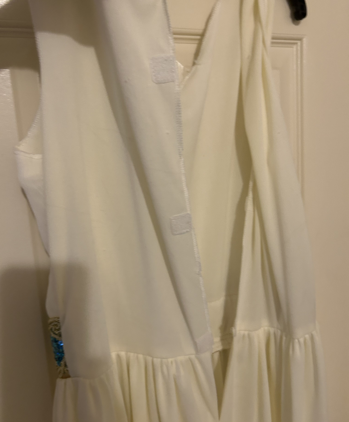 Cleopatra halloween costuE image indicator(3)