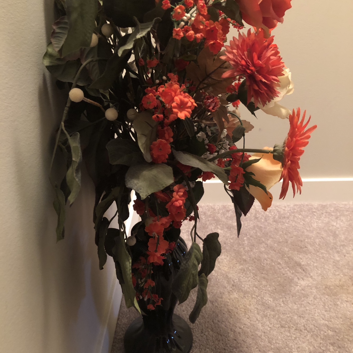 #FREECYCLE Artificial Flower Vase Decor - photo 2