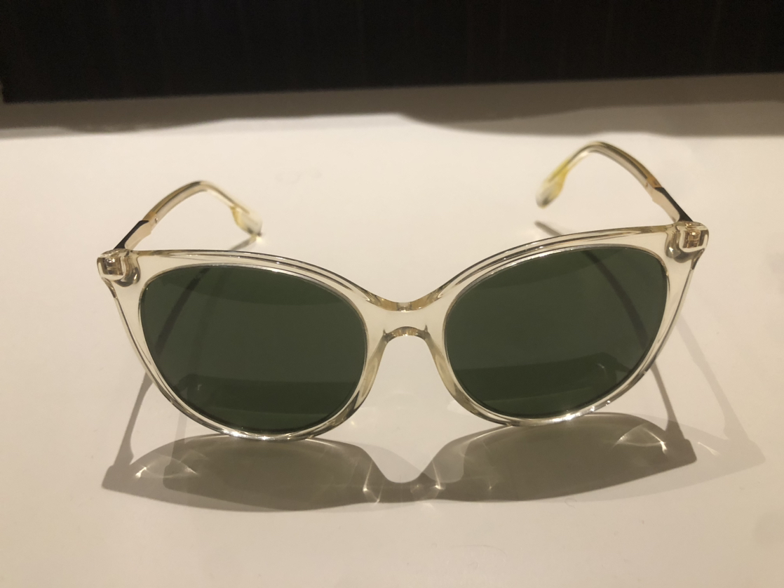 Brand New Designer Burberry Sunglass - photo 2