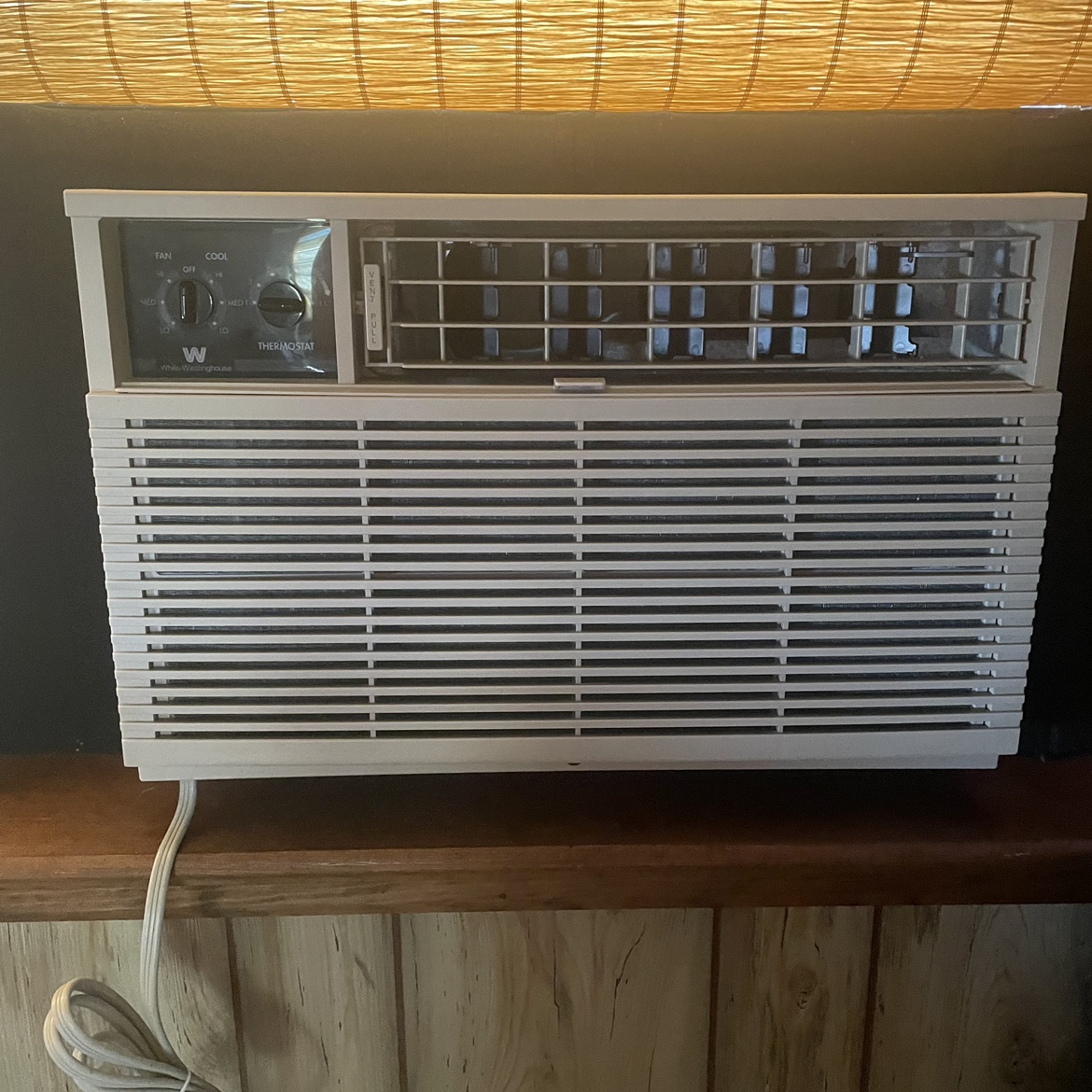 White-Westinghouse 5200 BTU Window Air Conditioner thumbnail