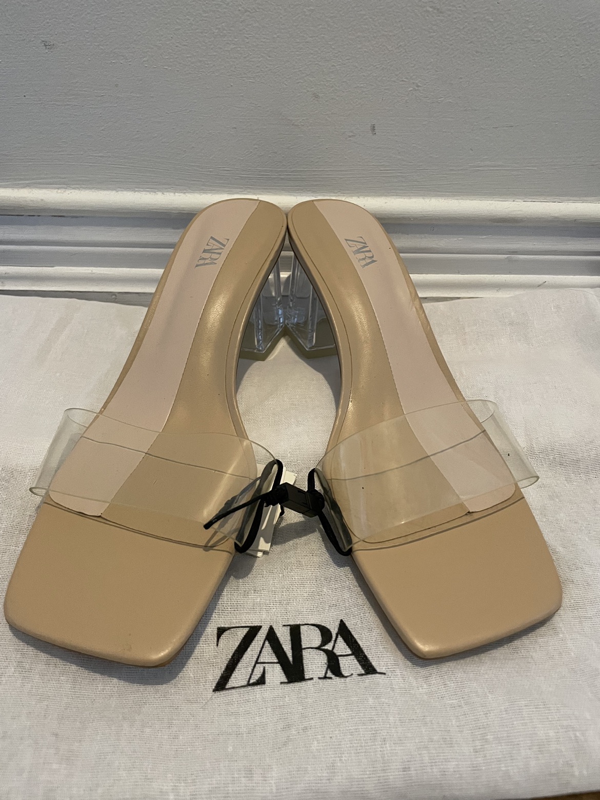 Zara: BNWT Acrylic Heels Size 9 $30 thumbnail