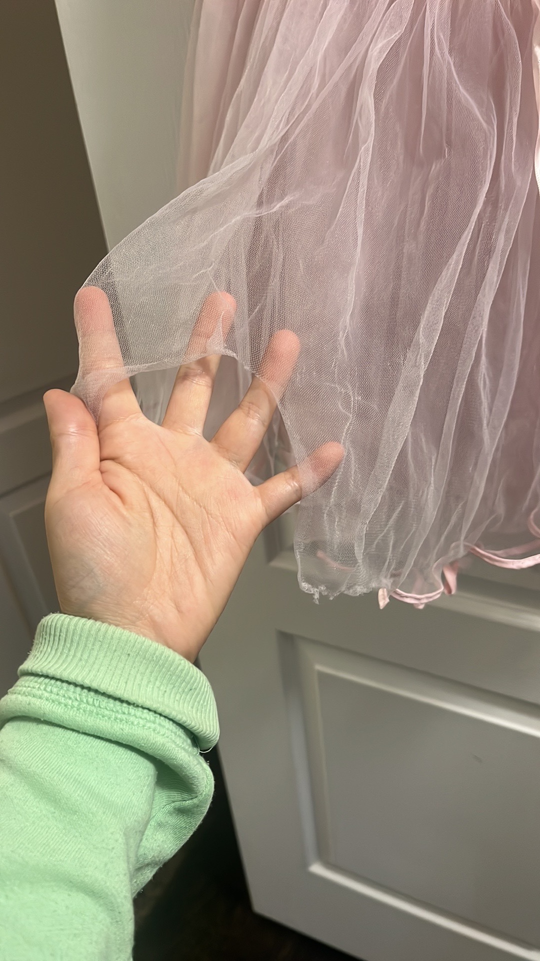 Girl’s tulle dress size 4 image indicator(7)