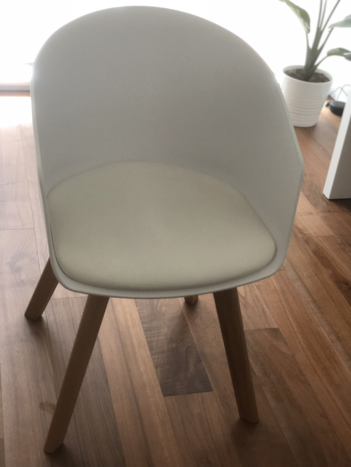 Chair - photo 2