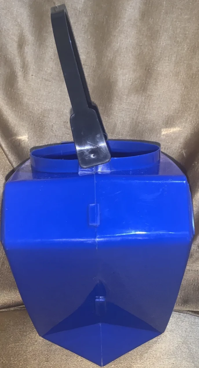 Superman halloween candy bucket NEW image indicator(4)