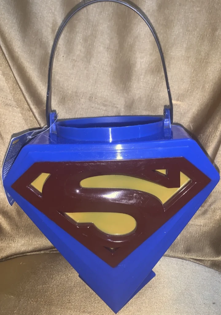 Superman halloween candy bucket NEW image indicator(5)