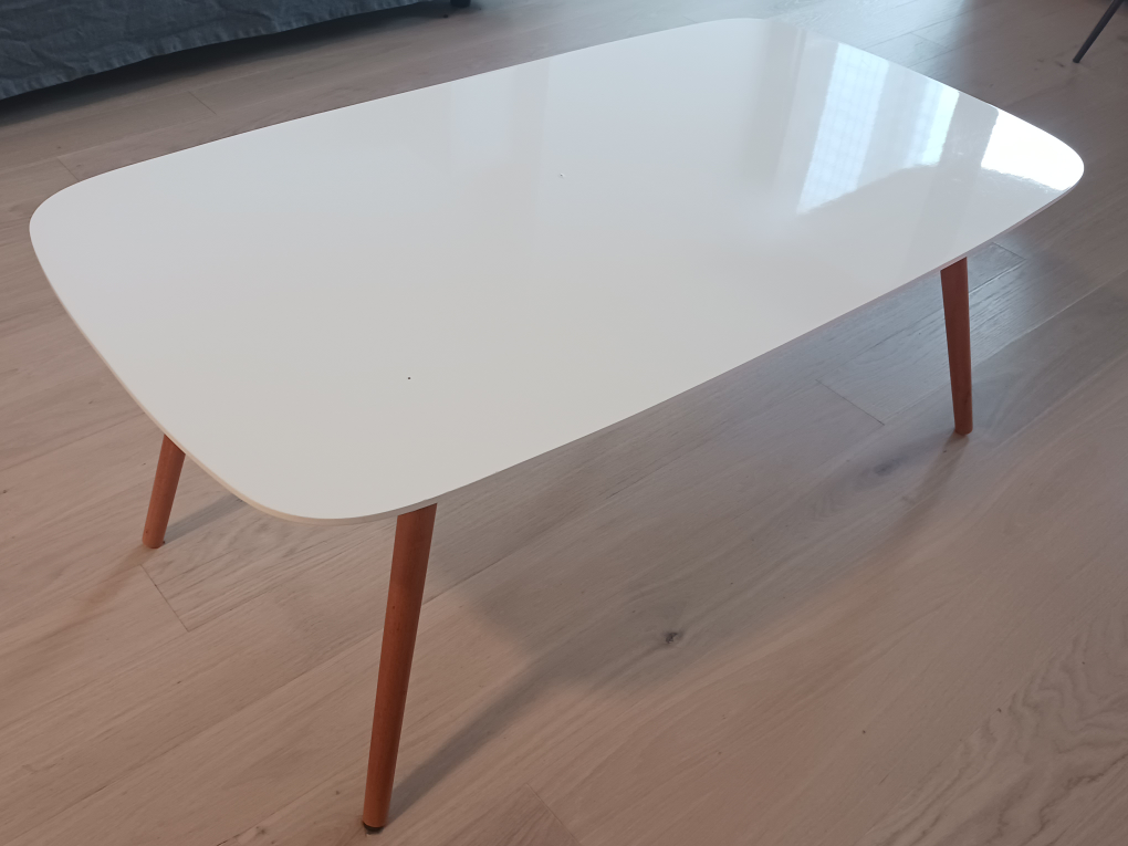 Convenience Concepts Oslo White Coffee Table