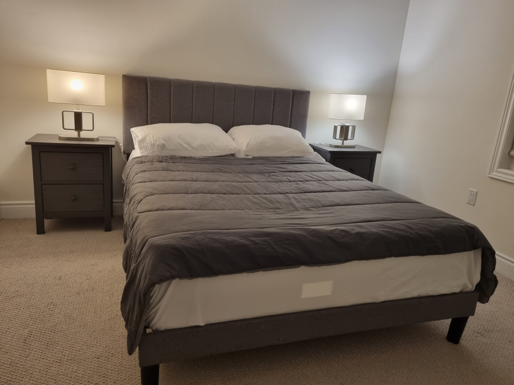 Queen bed
