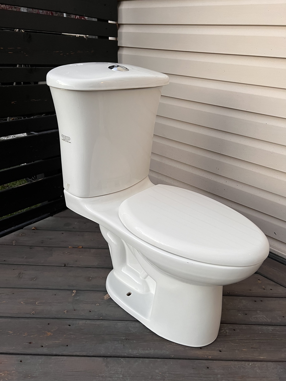 Pfister Toilet