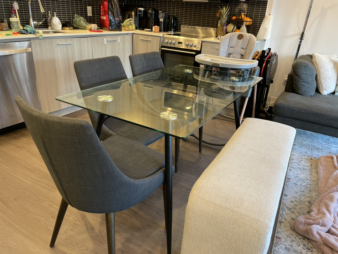Dining table & 3 chairs for sale - photo 2