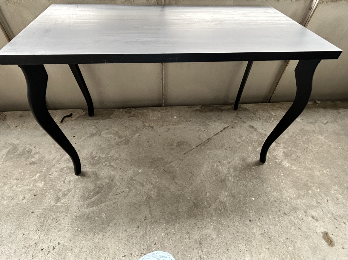Moving Out Sale - Ikea Study/Work Table - photo 3