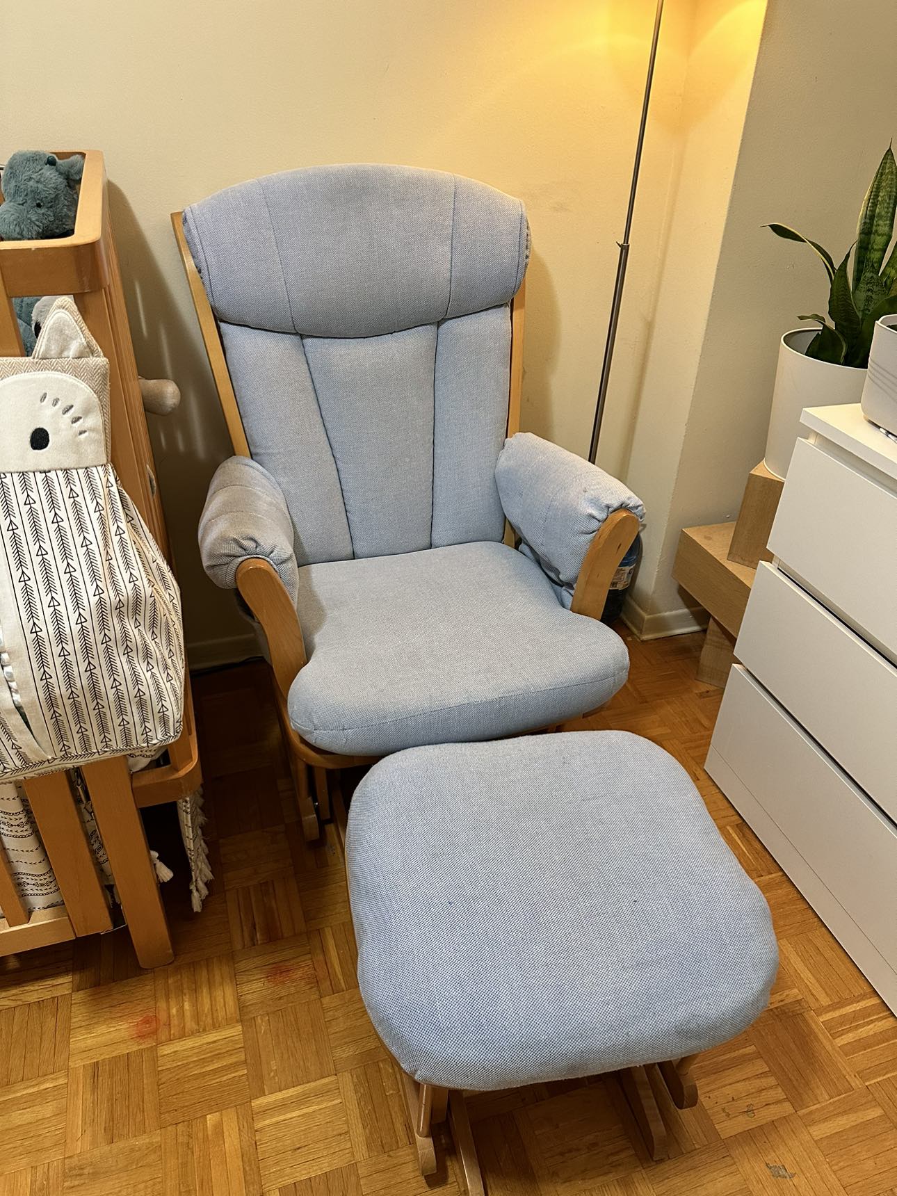 Rocking chair