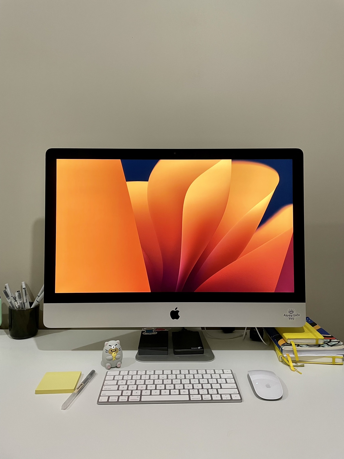 iMac (Retina 5K, 27-inch, 2019) 128GB RAM / 512 GB SSD thumbnail