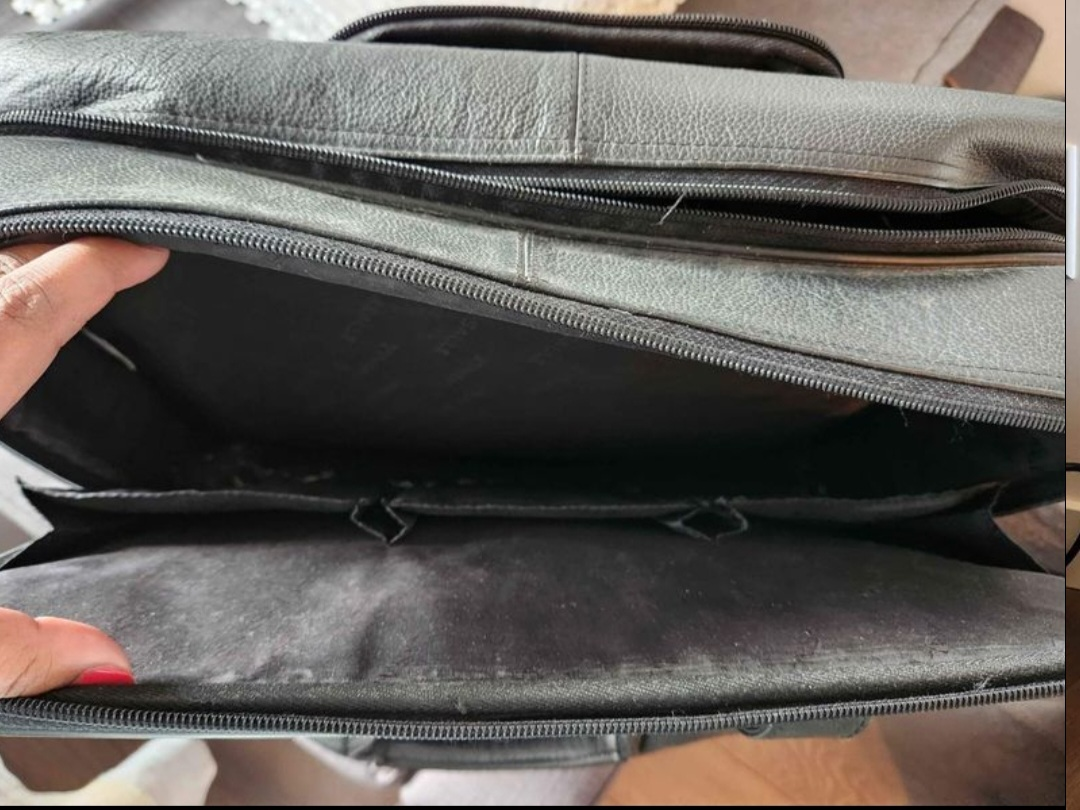 Small Suitcase fits under seat - photo 4