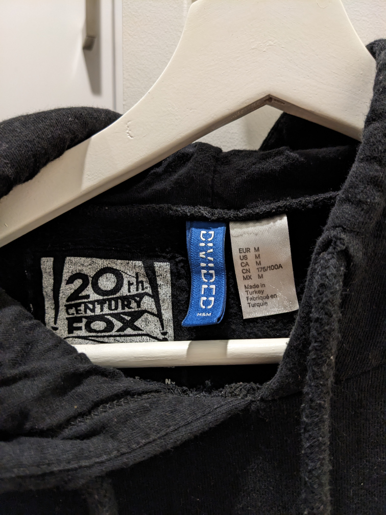 H&M "Alien (1979)" Printed Hoodie, M image indicator(3)