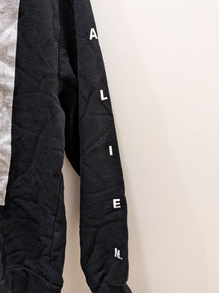 H&M "Alien (1979)" Printed Hoodie, M image indicator(4)