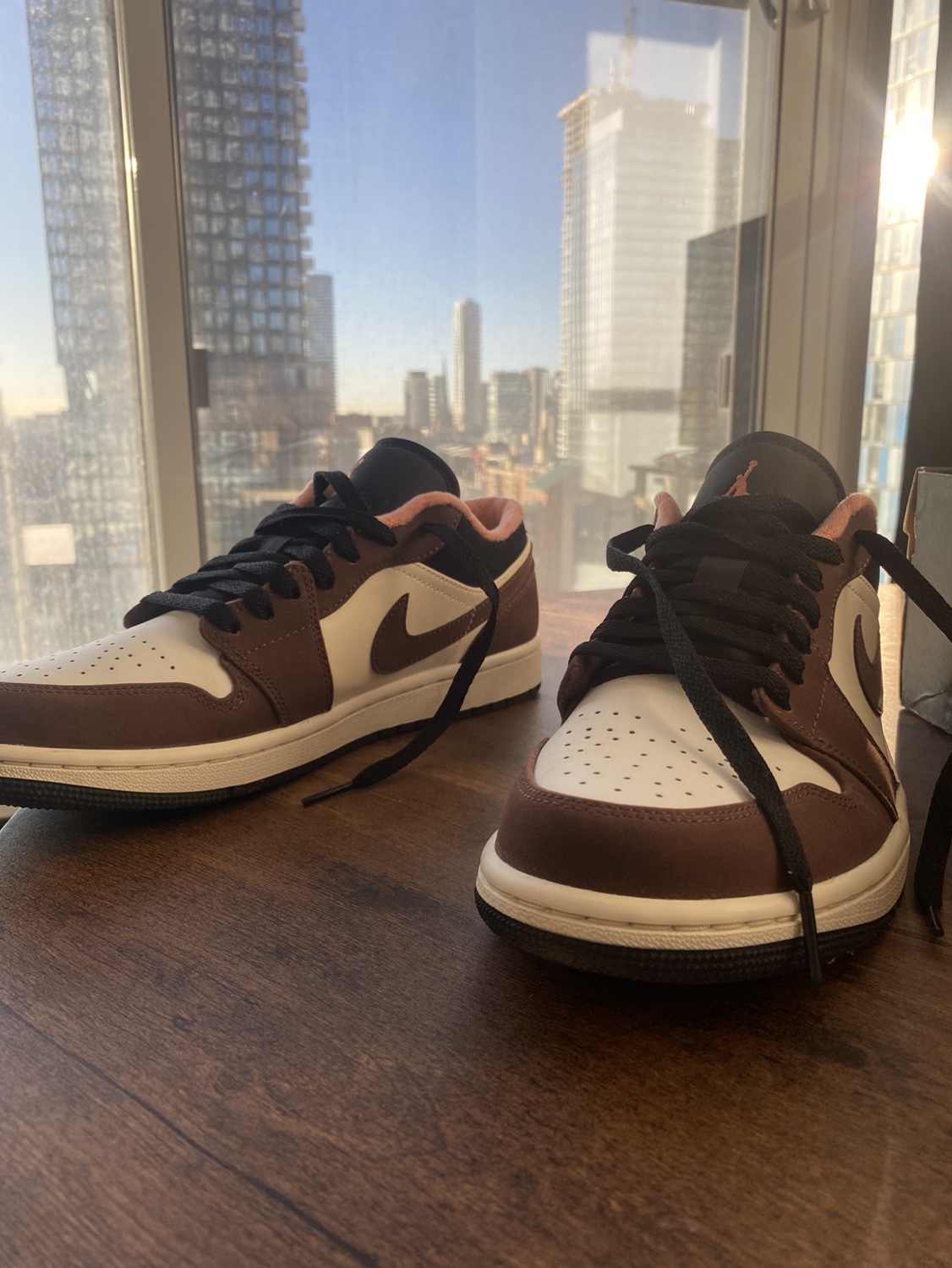 Air Jordan 1 Low - Mocha - photo 3