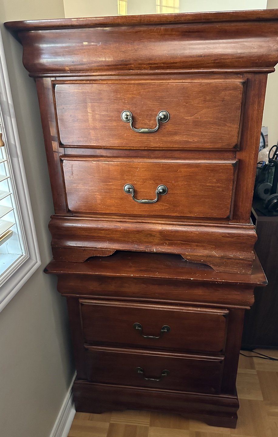 2 Night Stands