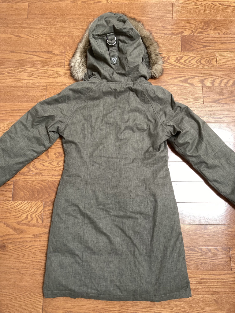 Aritzia Avoria TNA Down Parka women - photo 2