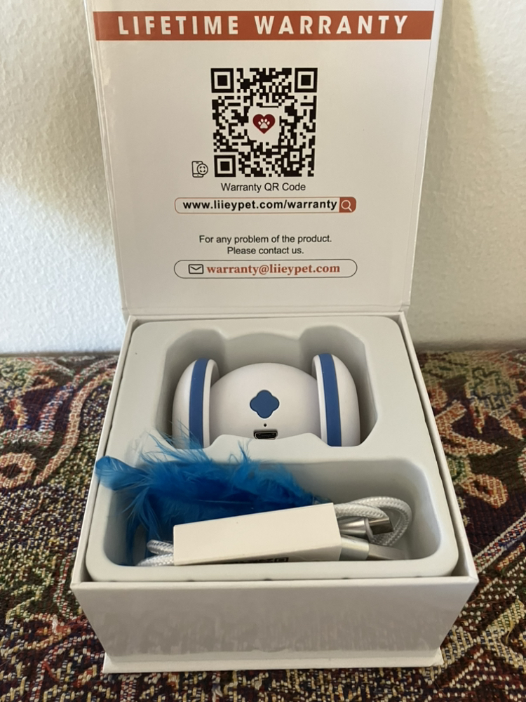 Interactive Cat Toy (Rechargeable) image indicator(2)